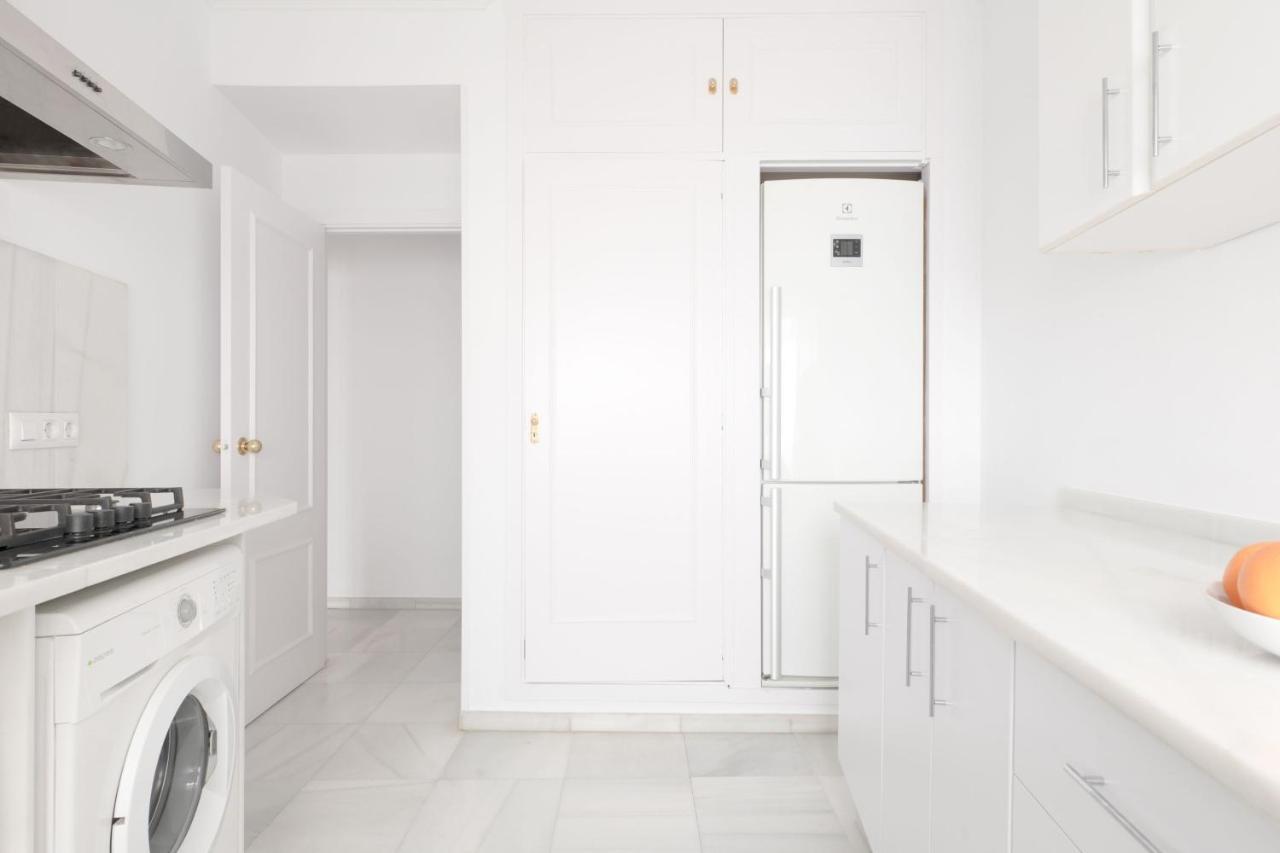 Suites Maestranza - Puerta Del Arenal By Magno Apartments 세비야 외부 사진